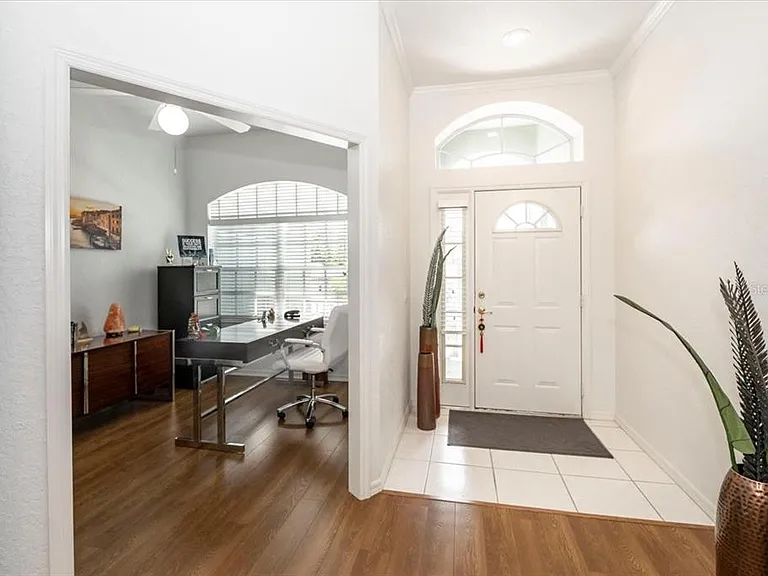 5845 Danterbury Ct — Photo 5