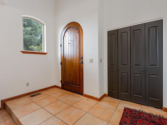 5th image of 620 Park Boulevard