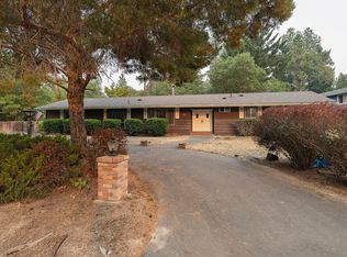 151 Verna Ln, Grants Pass, OR 97527