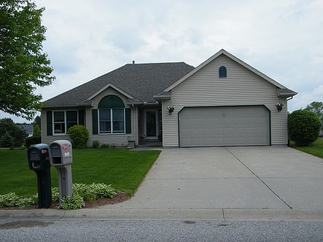 1st image of 58064 Steiner Dr