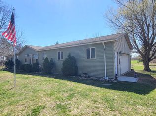 W16147 Hemlock Rd, Birnamwood, WI 54414