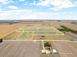 3 N Czech Hall Rd, West, TX 76691