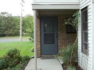 3004 Lighthouse Ln, Parlin, NJ 08859