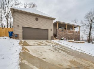13 Dunvegan Dr, Bella Vista, AR 72715