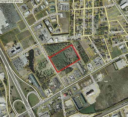 2nd image of 201 Norman Dr