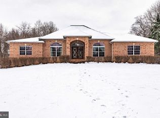 14217 Robcaste Rd, Phoenix, MD 21131