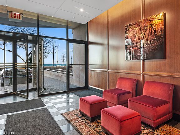2nd image of 1418 N Lake Shore Dr APT 15