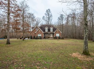 10002 Charleston Dr, Lyles, TN 37098