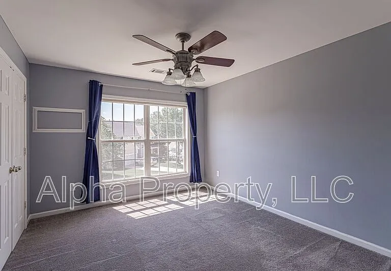 504 Collingsworth Ln — Photo 19