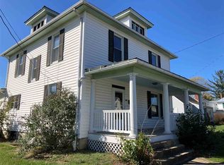 553 W Spring St, Woodstock, VA 22664