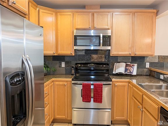 3rd image of 7220 Rainier Dr Unit 109