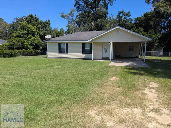 42 SW Pine St, Ludowici, GA 31316
