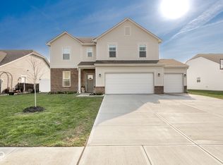 923 Aurora Ln, Franklin, IN 46131