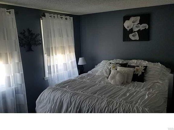 5th image of 146 Stepping Stone Ln