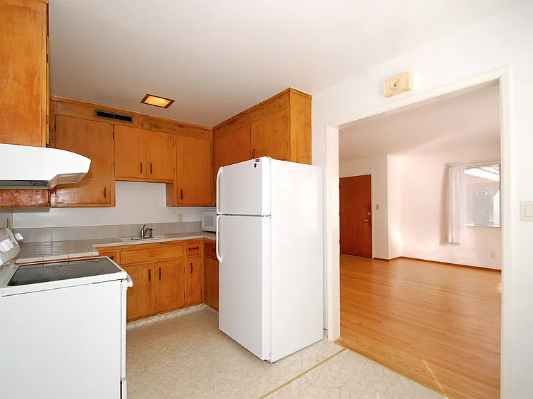 2910 Fulton St — Photo 6