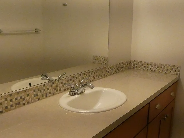 215 S Church St #9 — Photo 6
