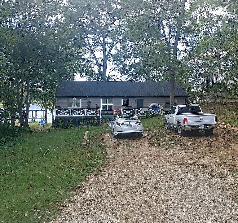 2nd image of 15032 Saline Dr