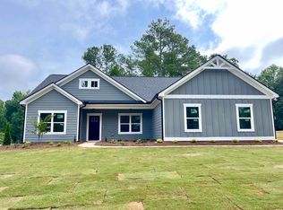 6456 Paradise Point Rd, Flowery Branch, GA 30542