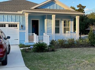 355 W 3rd St, Atlantic Beach, FL 32233