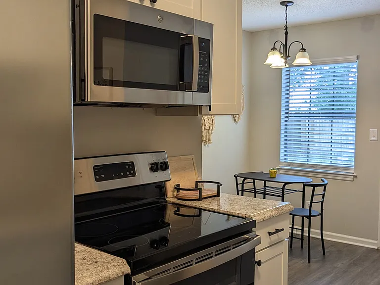 252 Garden Cir — Photo 3
