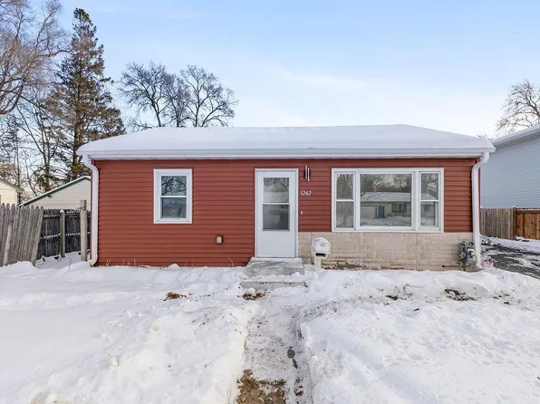 5242 Louisiana Ave N, Crystal, MN 55428