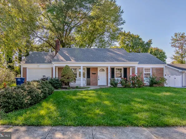 10 Goodwin Ln, Willingboro, NJ 08046