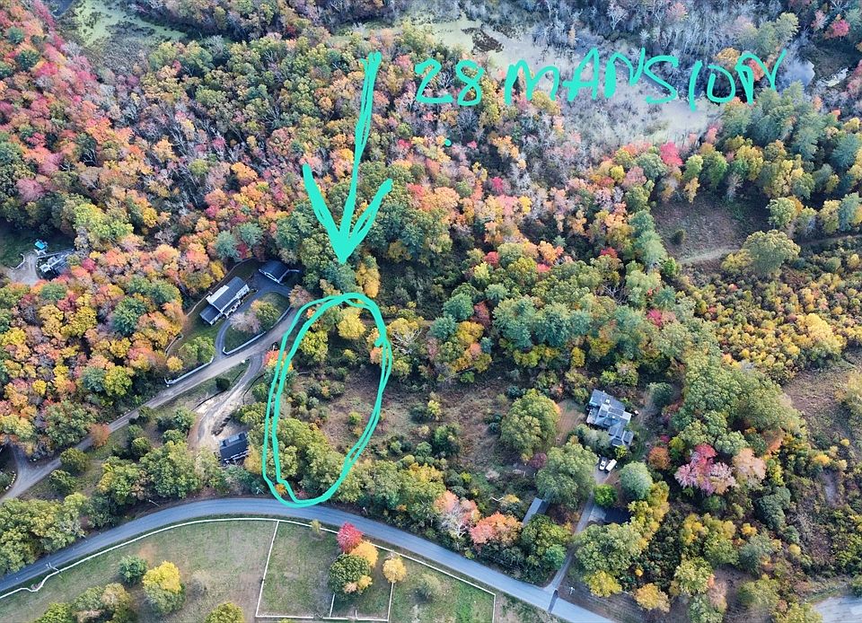 1st image of 28 Mansion Dr