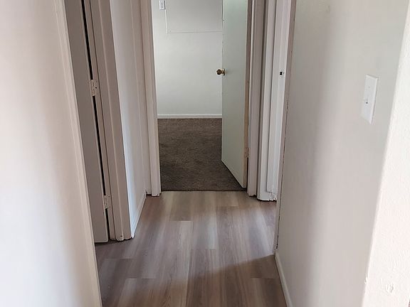 3rd image of 401-407 SW 8th St #401