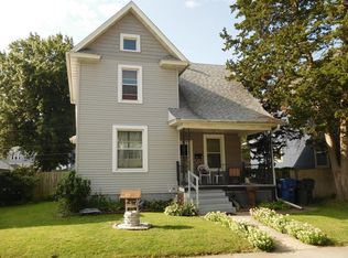 1509 W 9th St, Davenport, IA 52804
