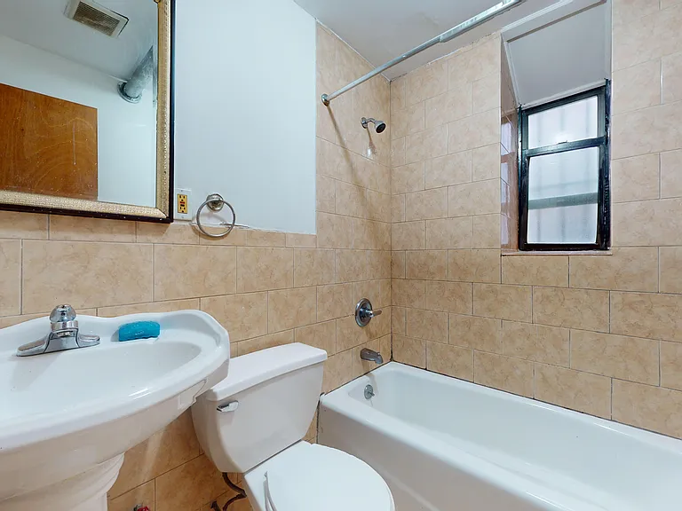 525 W 158th St #523 — Photo 8