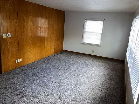 3rd image of 1111 N 48th Ave APT 17