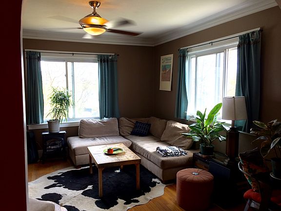 3rd image of 501 Houseman Ave NE