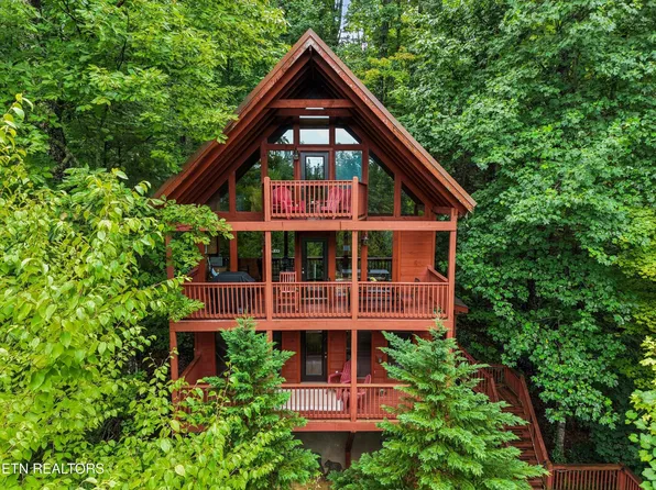 1322 Ridgefield Dr, Sevierville, TN 37876