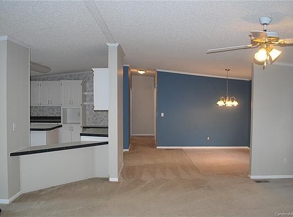4th image of 190 Barbary Dr