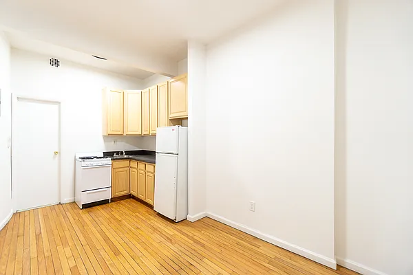 Rented by Compass | media 15