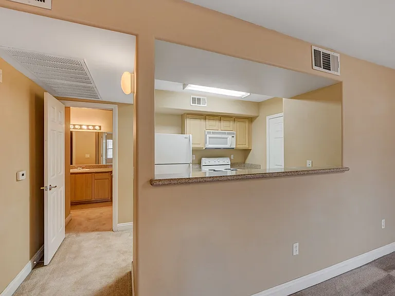 8000 W Badura Ave #2082 — Photo 11