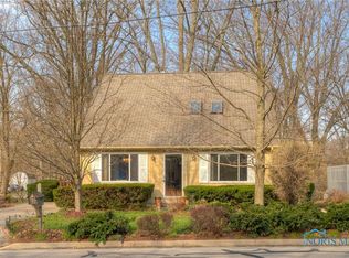 1120 Clark St, Holland, OH