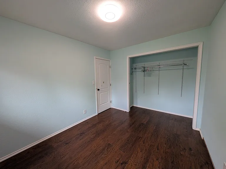 465 Alta Vista Pl — Photo 3