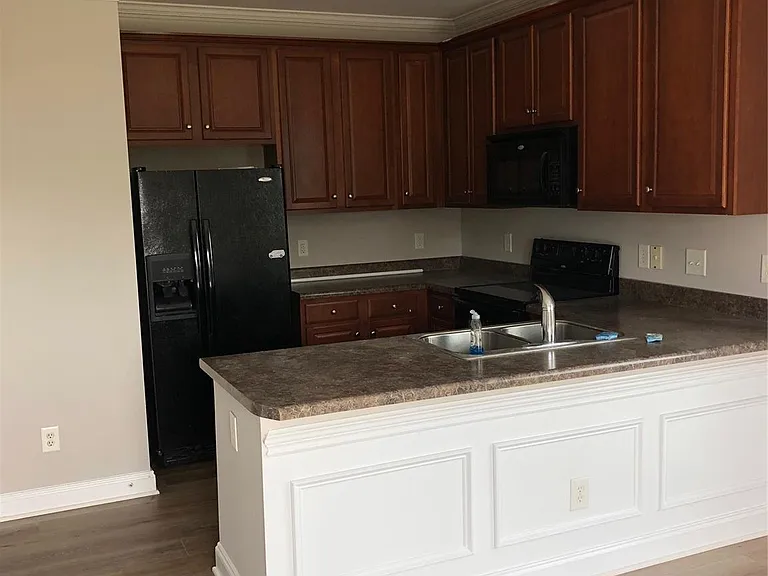 115 Plantation Ridge Dr #203 — Photo 11