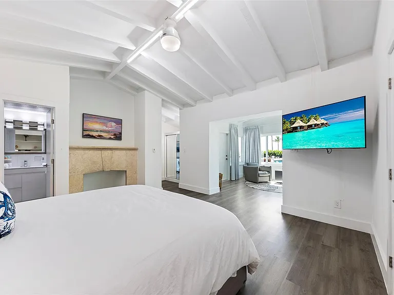1663 N Fort Lauderdale Beach Blvd — Photo 20