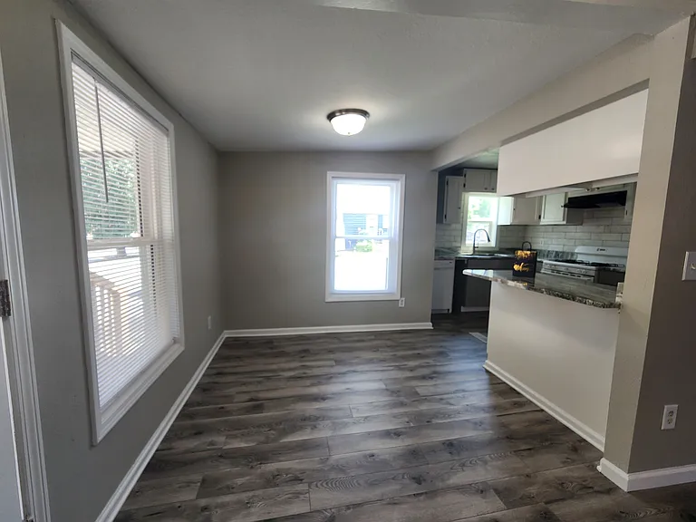 1319 Autumn Ave #D — Photo 14