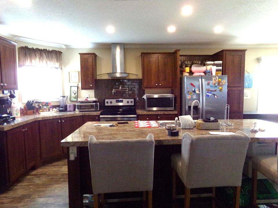 1st image of 147 Plantation Boulevard