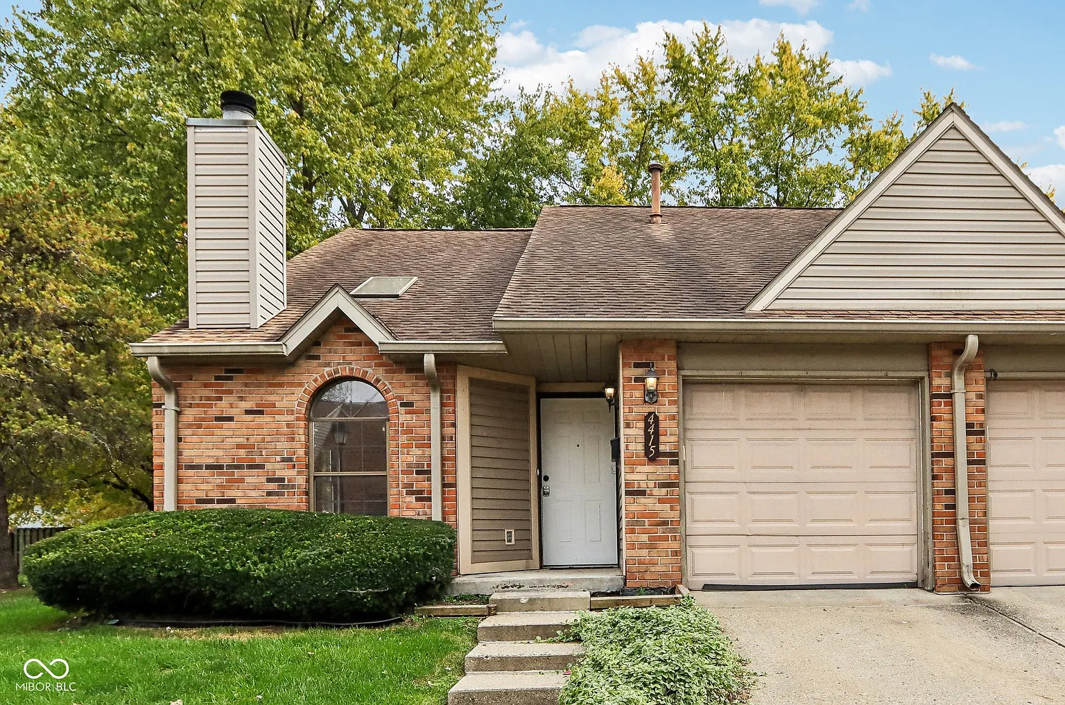 4415 Abby Creek Ln photo 1