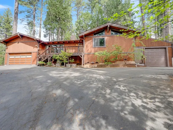 4949 Steelhead Ln, Pollock Pines, CA 95726