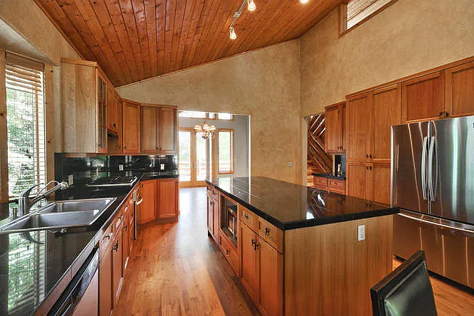 1618 Park Pl — Photo 7
