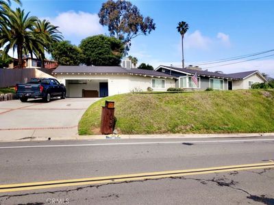 1864 Laurel Rd, Oceanside, CA, 92054