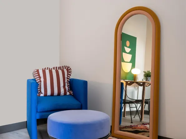 857 Bergen Avenue image 11 of 47