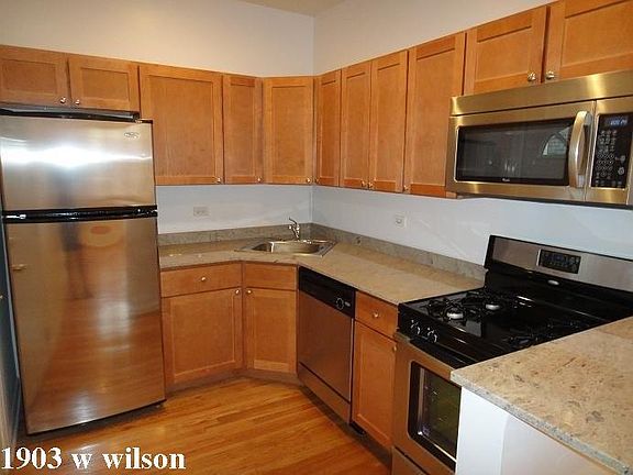 2nd image of 1903 W Wilson Ave #711