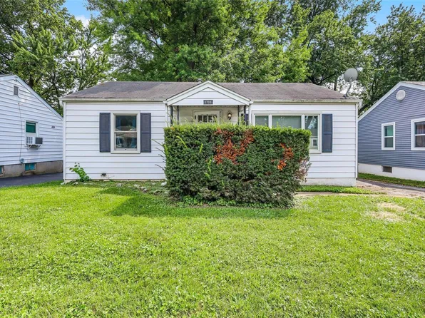 9708 Lilly Jean Dr, Saint Louis, MO 63134