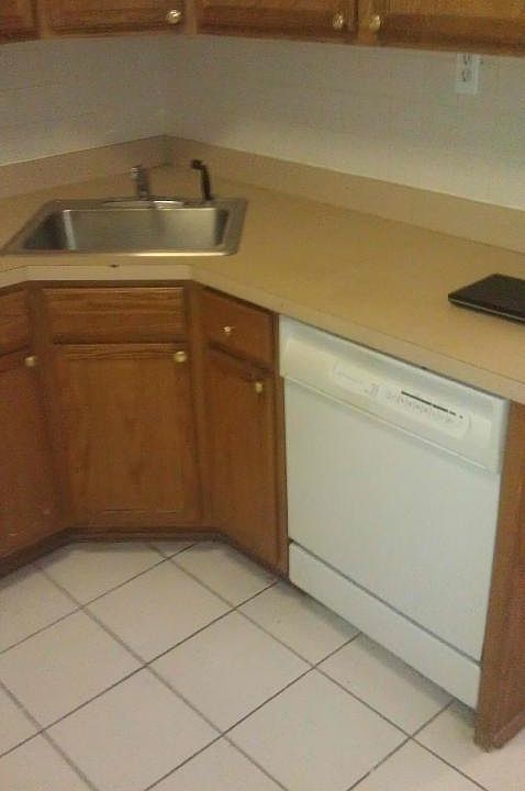 1st image of 1532 W Superior St APT 1F